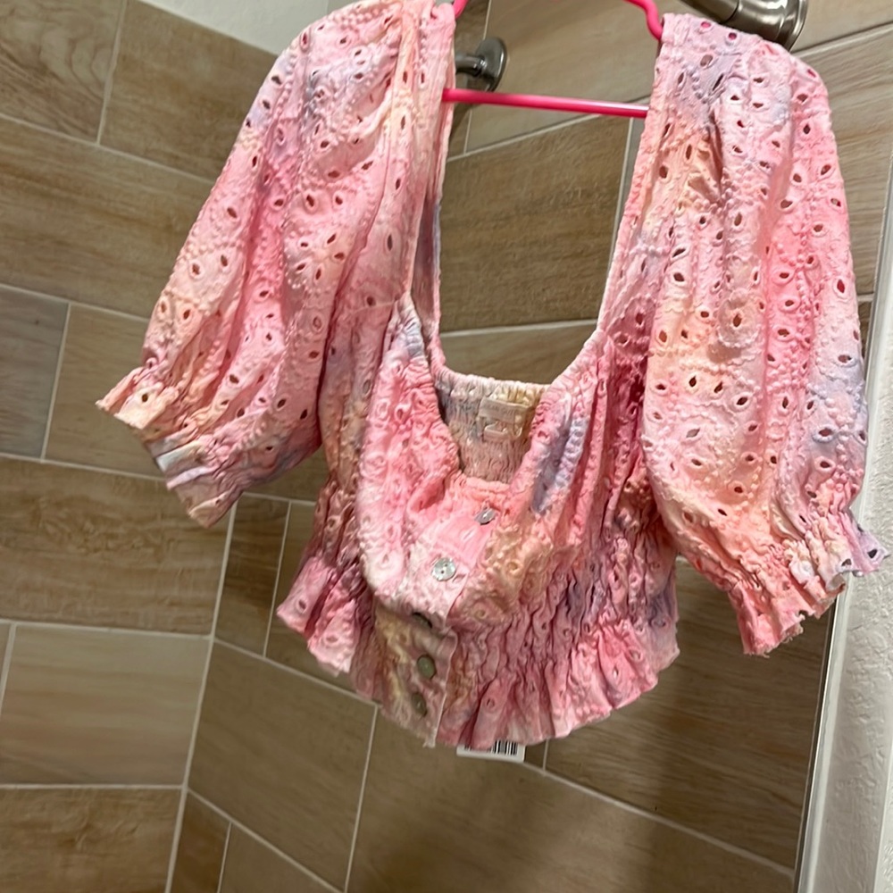 Puff sleeve top